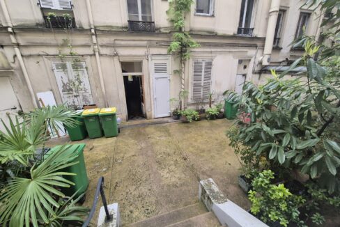 cour